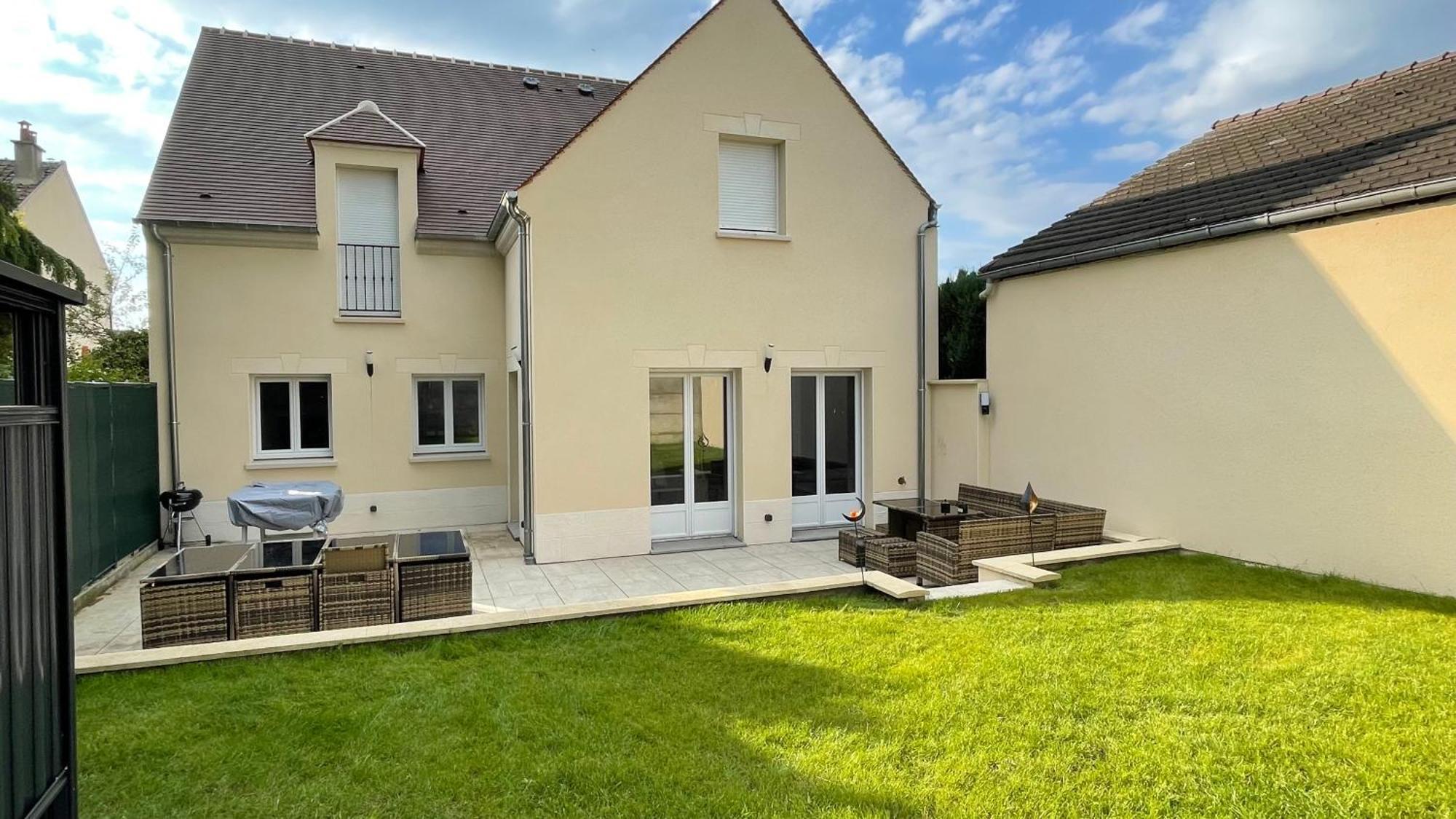 Chambre Serenite Dans Maison Au Calme Compiègne Exterior foto